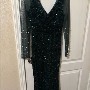 Elegant Green Sequin Dress